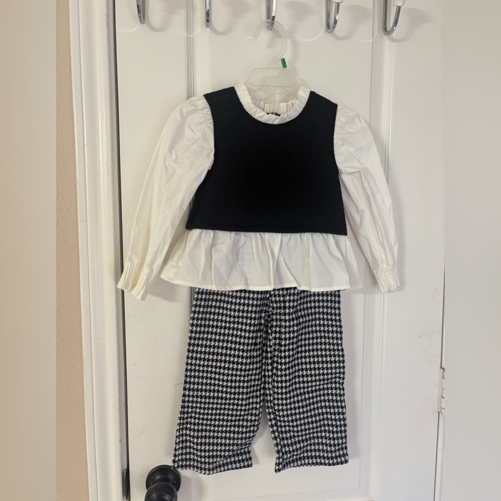 NWT Outfit for Girls 2T Chic Houndstooth Pants with Black Vest Shirt and Bottoms